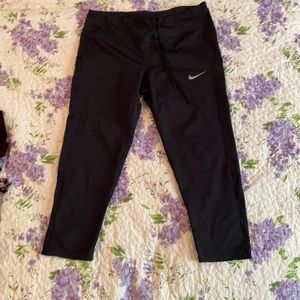 Nike Dri-fit athletic leggings